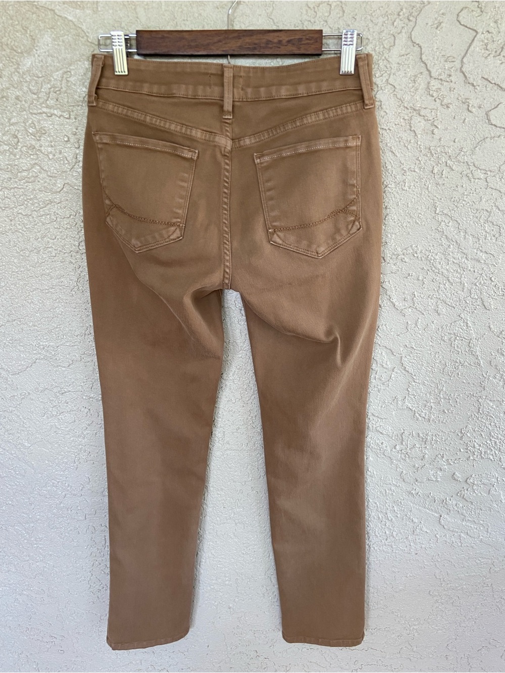 NYDJ Mid Rise LEGGING Stretch Jeans in Camel Brush Demin Size 2 - Picture 3 of 14